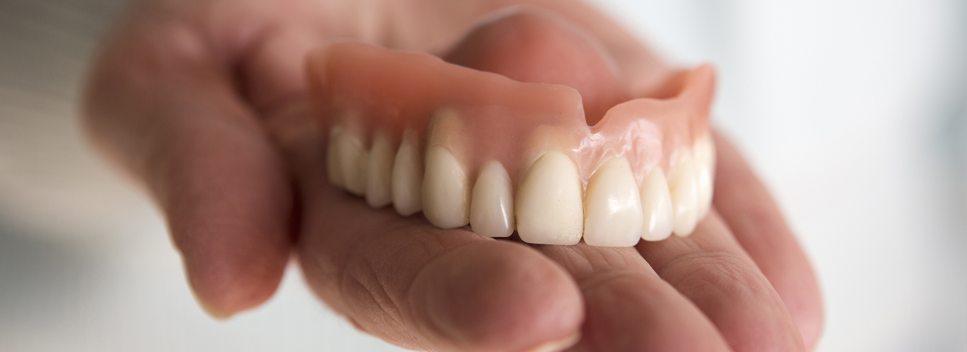 5th Avenue Dentistry and Implants P.L.L.C. | Digital Radiography, Veneers and Dental Cleanings